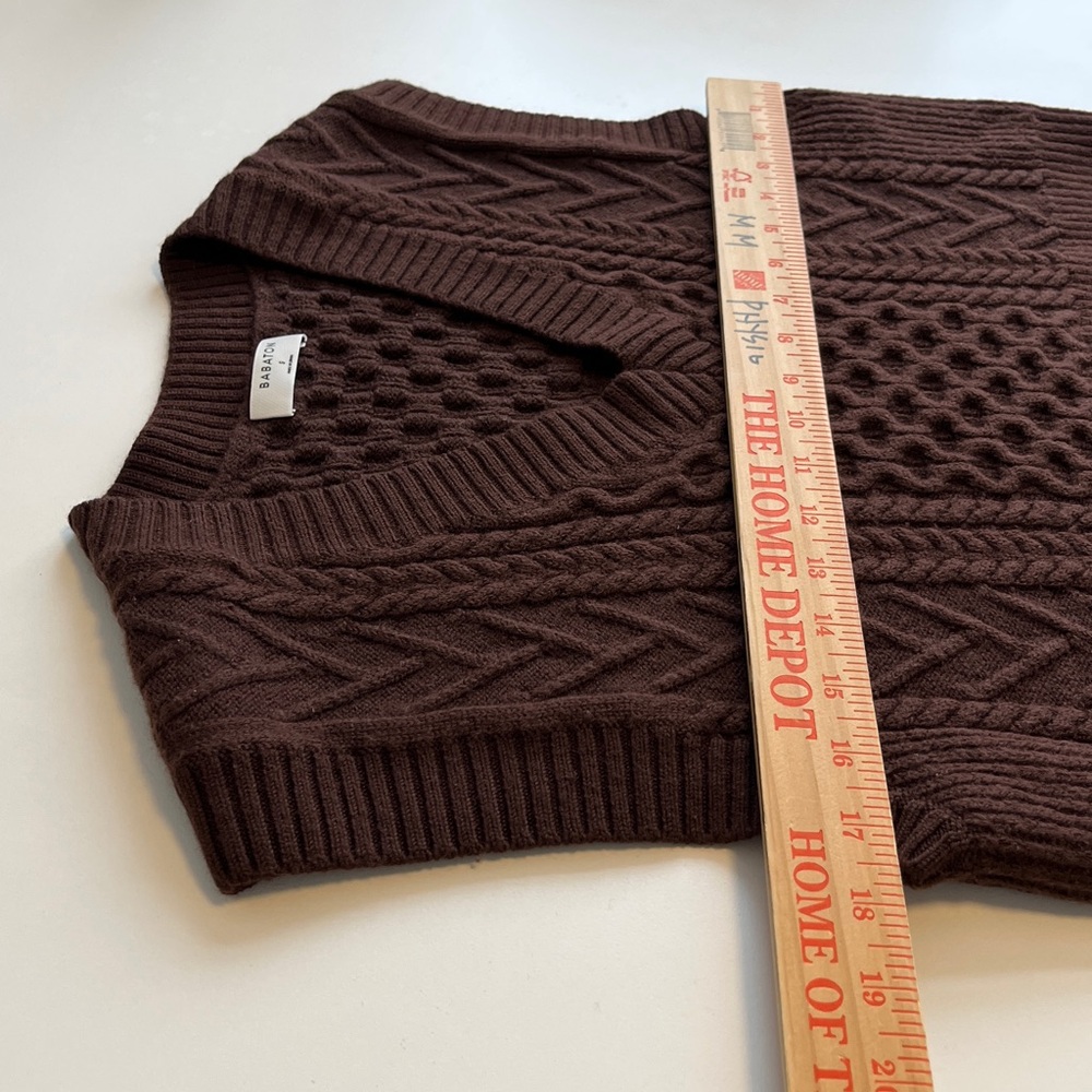 Aritzia Babaton Emporia Cable-knit 100% Merino Wool Sweater Vest Brown Small - Picture 4 of 10